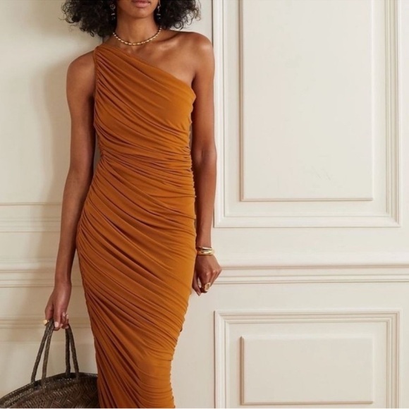 Norma Kamali Dresses & Skirts - Norma Kamali Diana Gown Dress Sz Small Women's Authentic❤️